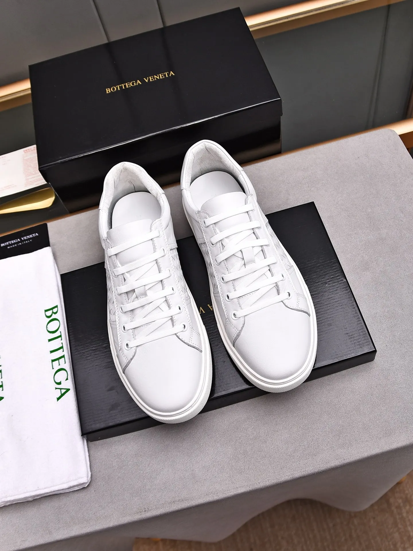 Men's shoes 💰480 [Lace-up series] BOTTEG* VENET* - high-end boutique Size: 38-44 (45 customized) BV new product, first-layer cowhide artificially woven classic style and contemporary fashion temperament harmoniously blend, rubber soles are light and flexible, water-dyed cowhide pads! [Taobao, Tmall, and live streaming are the first choices]